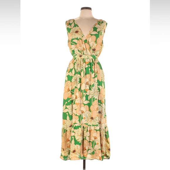 Daniel Rainn Dresses & Skirts - Floral Maxi Dress by Daniel Rainn NWT